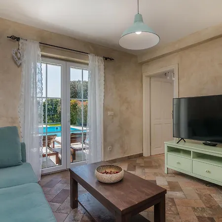 Villa Linna With Seaview