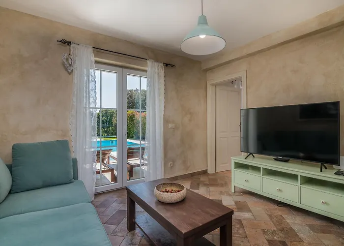Villa Linna With Seaview