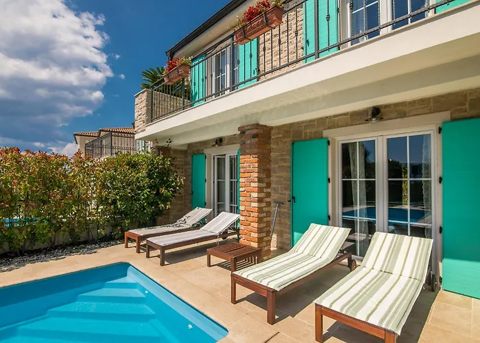 Villa Linna With Seaview